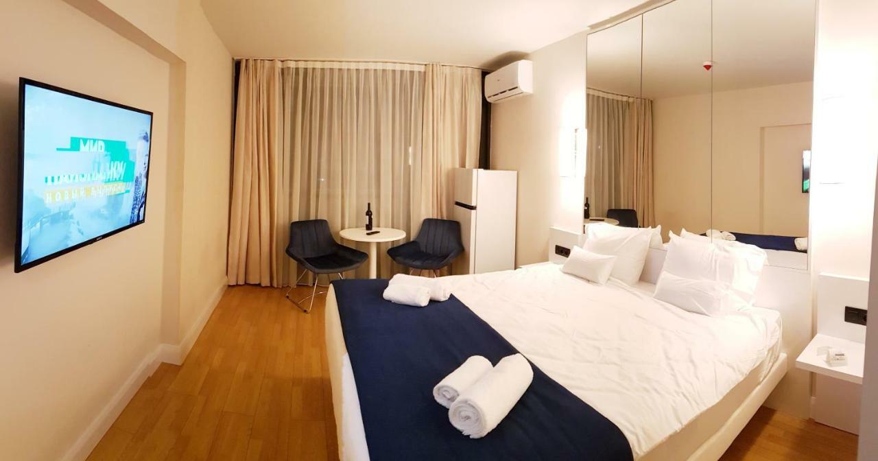 Deluxe Hotel Room In The Heart Of Batumi Orbi City A Block Eksteriør billede